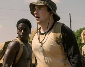 Перший трейлер нової екранізації Стівена Кінга «Довга хода»