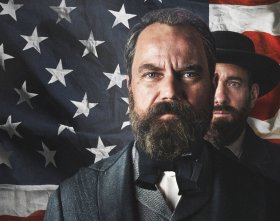 Новий історичний серіал Netflix став миттєвим стрімінговим хітом