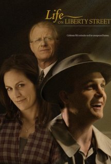 Життя на вулиці Ліберті / Життя на Ліберті-стріт постер