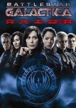 постер Зоряний крейсер Галактика: Лезо онлайн в HD