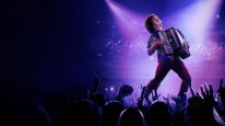 кадри з фільму Дивний: Історія Ела Янковича