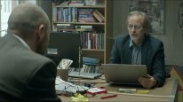 кадри з серіалу Окуповані