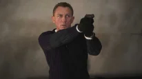 кадри з фільму 007: Не час помирати