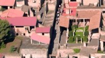 кадри з фільму Калігула: 1400 днів жаху