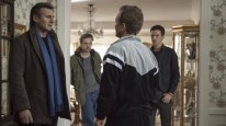 кадри з фільму Прогулянка серед могил