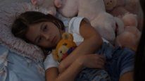 кадри з фільму Свинка Елвіс