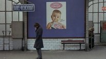 кадри з фільму Подружнє гніздечко / Сімейне вогнище