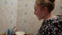 кадри з фільму Виграти все