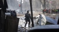 кадри з фільму Перша сотня