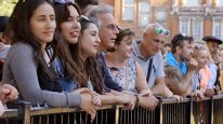 кадри з серіалу Ігри розуму