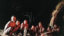 кадри з фільму Мабуть Боги з'їхали з глузду