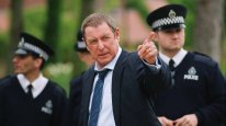 кадри з серіалу Суто англійські вбивства