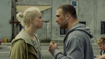 кадри з фільму Стійка броня