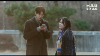 кадри з серіалу Четверта революція кохання кадри з серіалу Четверта революція кохання