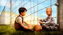 кадри з фільму Хлопчик в смугастій піжамі