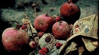 кадри з фільму Колір граната