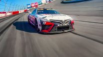 кадри з серіалу NASCAR: Повна швидкість