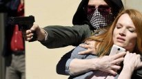 кадри з фільму Подруги мимоволі
