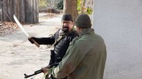 кадри з фільму Хороша людина