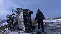 кадри з фільму Мисливці на тролів