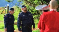 кадри з серіалу Невдаха