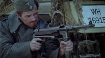 кадри з фільму Бойові свині