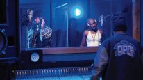 кадри з фільму 2Pac: Легенда