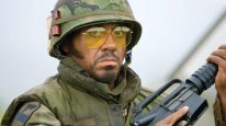 кадри з фільму Грім у тропіках [Розширена версія]