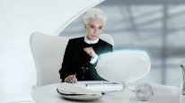 кадри з фільму Люди в чорному: Інтернешнл