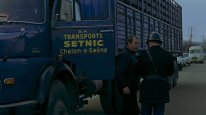 кадри з фільму Червоне коло