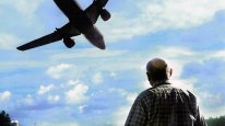 кадри з фільму Дев'яносто третій рейс