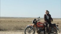 кадри з фільму Такі красиві люди