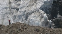 кадри з серіалу Як земля створила нас