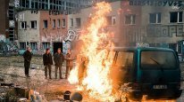 кадри з фільму Четверо проти банку