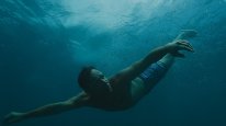 кадри з фільму Мертві води