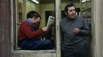 кадри з фільму Подружнє гніздечко / Сімейне вогнище