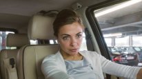 кадри з фільму Сюрприз