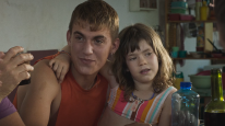 кадри з фільму Алькаррас
