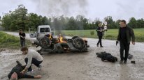 кадри з серіалу Фубар