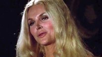 кадри з фільму Могила вампіра