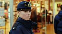 кадри з серіалу Катаріна Гусс