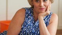 кадри з серіалу Мамці на роботі / Працюючі мами
