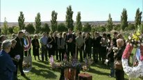 кадри з фільму Клуб самогубців