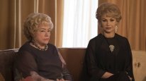 кадри з серіалу Ворожнеча: Капоте проти Лебедів