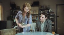 кадри з фільму Спляча красуня