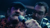 кадри з фільму Знищити всіх сусідів