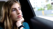кадри з фільму Омріяне життя Джорджі Стоун