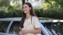 кадри з серіалу Літо, коли я стала привабливою