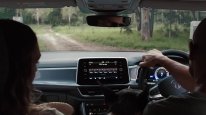 кадри з фільму 13-е літо