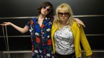кадри з фільму В активному пошуку